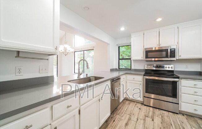 11818 NE 105 CT