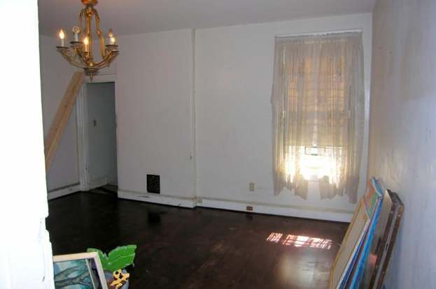 104 LINDEN ST