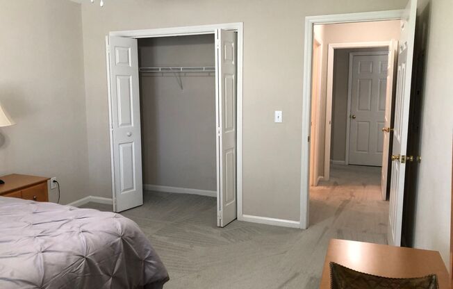 2 beds, 2 baths, 1,270 sqft, $1,375, Unit 2716-5