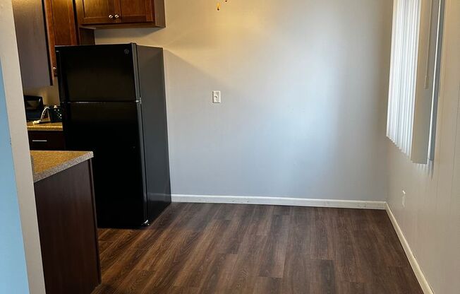 1 bed, 1 bath, 693 sqft, $1,255, Unit 2305