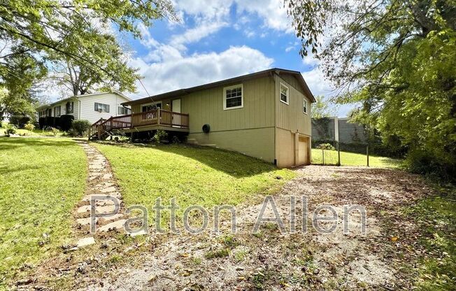 26 PINE LN