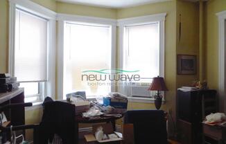 105 Queensberry St.
