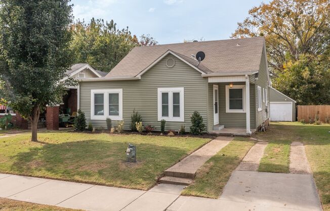 Freshly Updated 3 Bedroom House