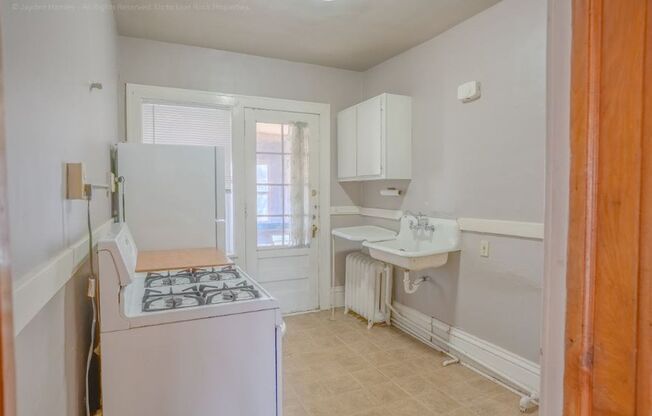 1702 Hague Ave St. Paul, MN 55104