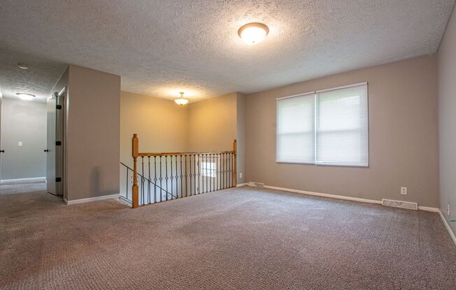 Split Entry 3 Bedroom / 1.5 Bath Home