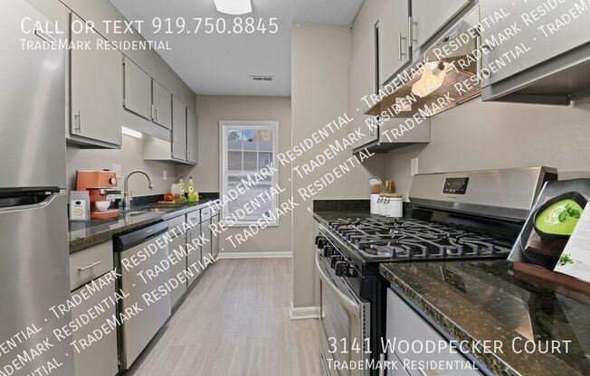 3141 WOODPECKER CT