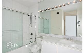 1 bed, 1 bath, 753 sqft, $4,500, Unit 15B