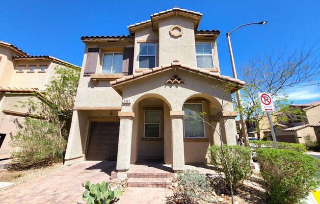 2 Primary Suites one upstairs and One Down In Montecito Community 9322 Quiet Mist