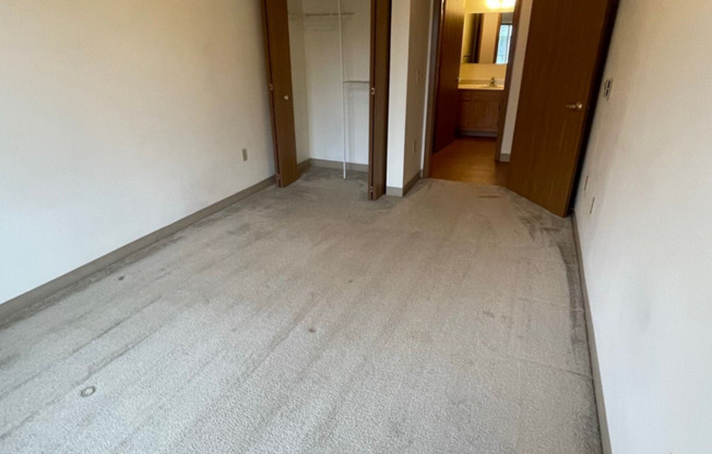 2 beds, 1 bath, 1,000 sqft, $1,075, Unit TE218X-223