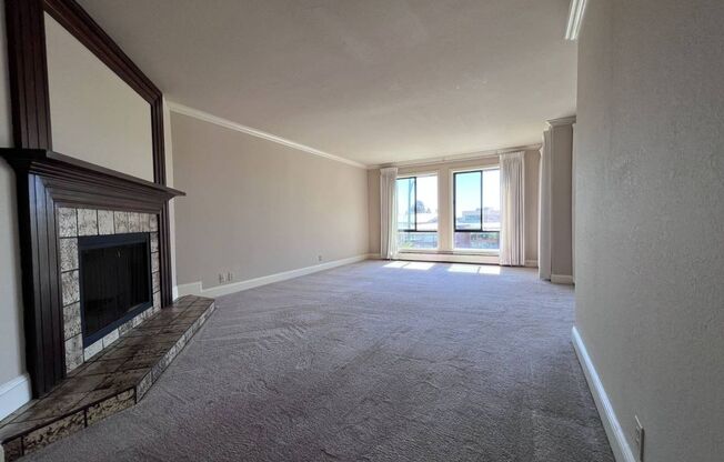 500 Poplar Avenue (903r)
