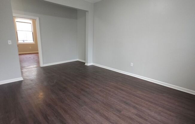 Great 2 Bedroom unit, with a Wonderful Management Company