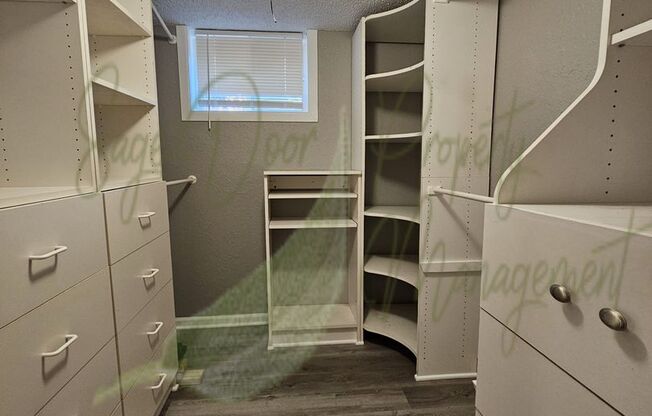 3 beds, 2 baths, $2,000