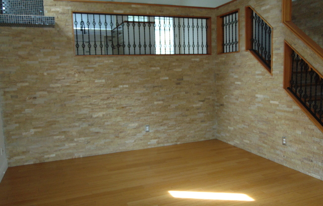Stunning 3BR 1.75 BA Sammamish Home.  Recently Remodeled, Tons of Upgrades!