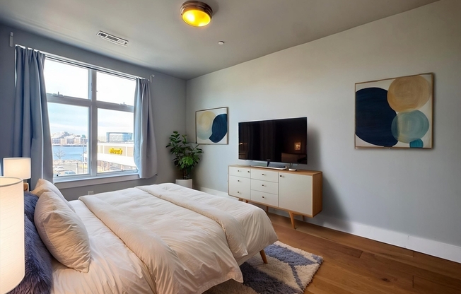 2 beds, 2 baths, 922 sqft, $3,400, Unit 204