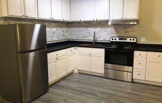 2 beds, 1 bath, $775, Unit Apartment 303