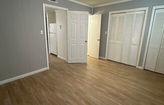 1 bed, 1 bath, $950, Unit 22