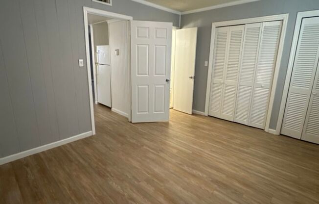 1 bed, 1 bath, $950, Unit 22