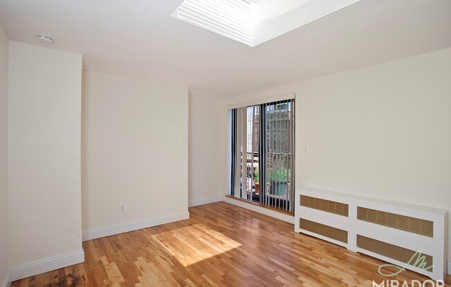 2 beds, 1 bath, $6,800, Unit PHA