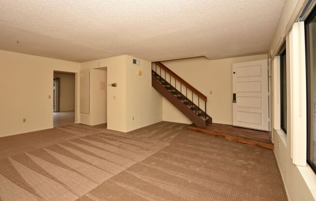 3 Bed 2 Story Townhome in Tanglewood Community!