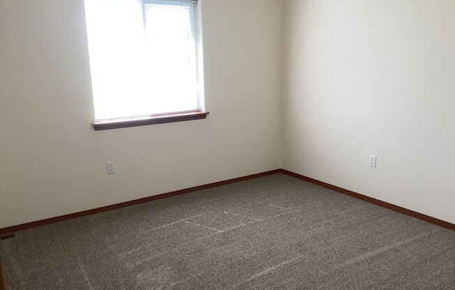 3 beds, 2.5 baths, 1,514 sqft, $1,795, Unit 02-902GA