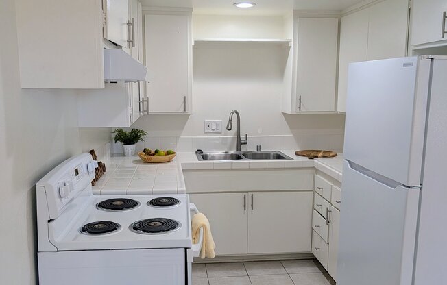2870 W 235 ST