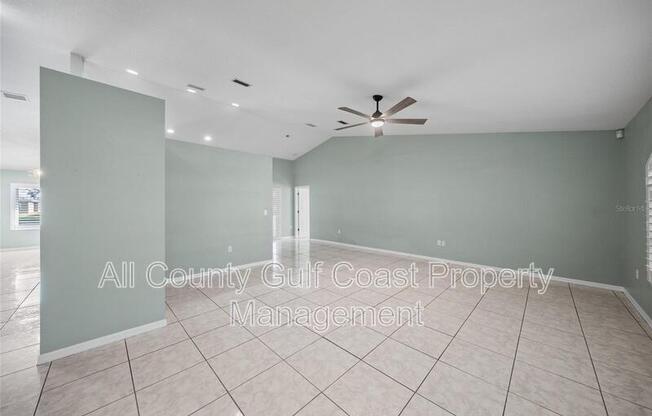 7727 36 LN E
