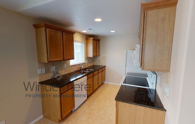 2 beds, 1 bath, $1,700