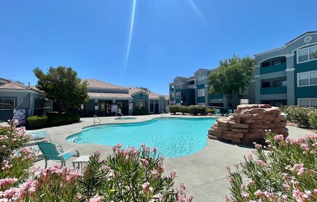 2 beds, 2 baths, $1,350, Unit # 1075