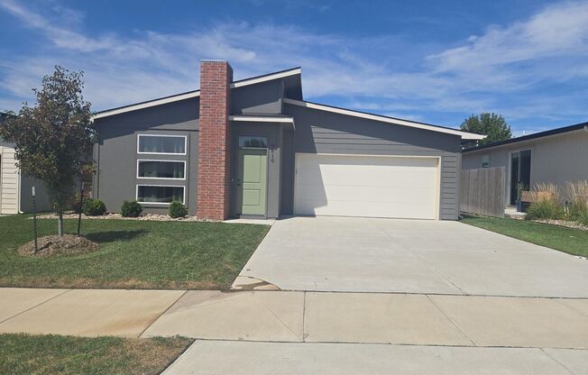 3-bed, 2 bath Single Family Home for Rent!