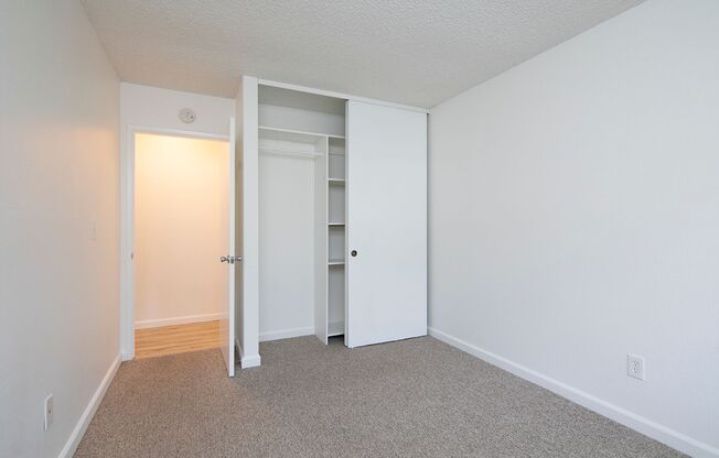 3129-31 Hawthorn Street