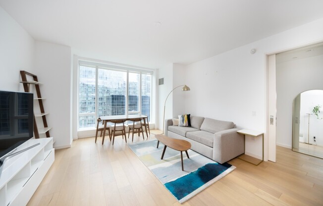 1 bed, 1.5 baths, 920 sqft, $7,500, Unit 12L