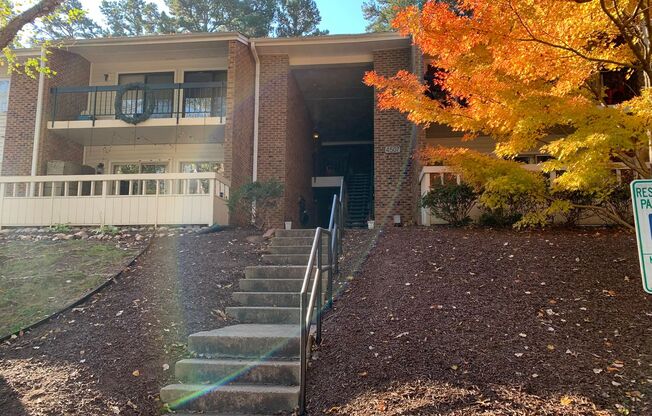 4507-D Edwards Mill - 2 brm 2 bath - KITCHEN HAS EXPANSIVE WORK SPACE AND OFFICE AREA-1300 square feet