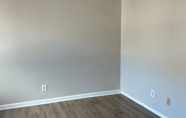 1 bed, 1 bath, 550 sqft, $750, Unit Unit B