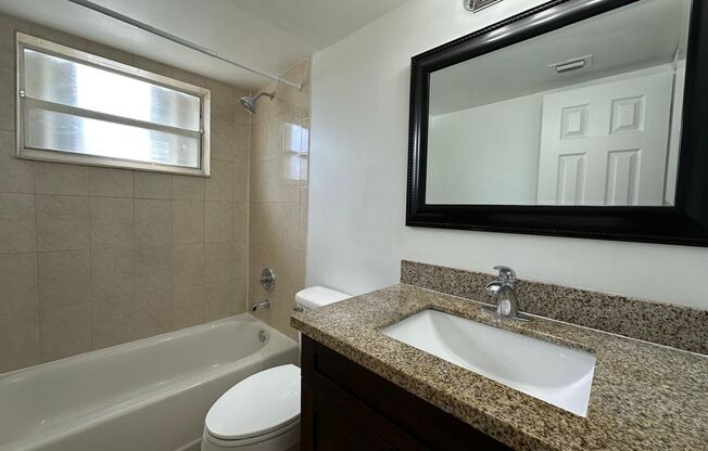 2 beds, 1 bath, $1,895, Unit 118