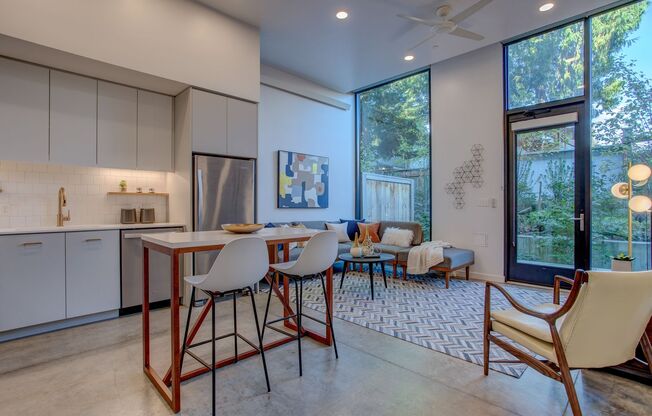 1 bed, 1 bath, 606 sqft, $1,495, Unit 409