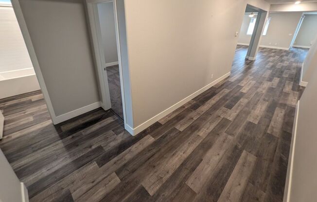 1039 FOREST FALCON DR