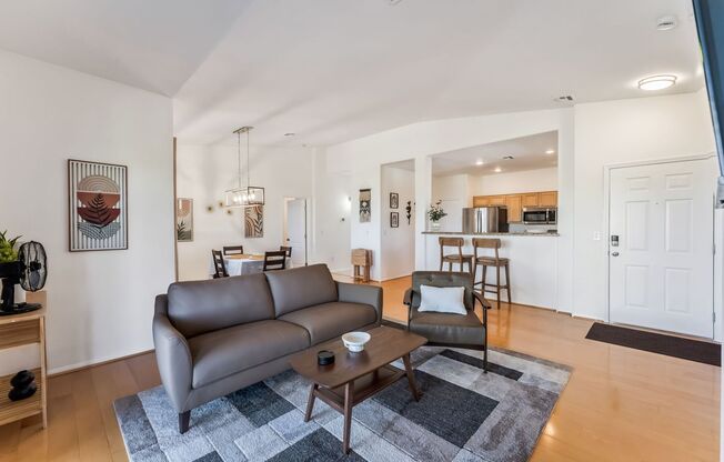 2 beds, 1.5 baths, $2,500, Unit # 204