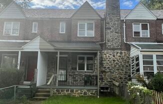 Lovely 3 BR/2 BA Townhome in Brooklyn!