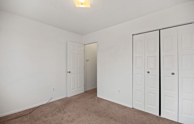 2 beds, 1 bath, $1,850