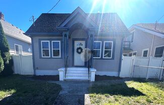 3 beds, 1 bath, $1,995