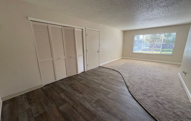 2 beds, 1 bath, 895 sqft, $1,700, Unit 494803