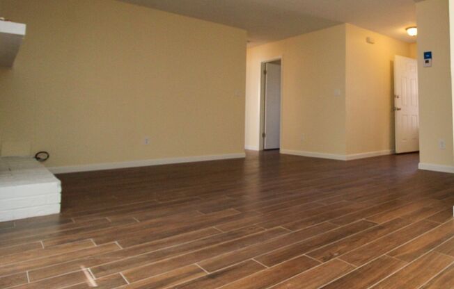 1808 DEAN MARTIN DR Charming 4-Bedroom East Side Home