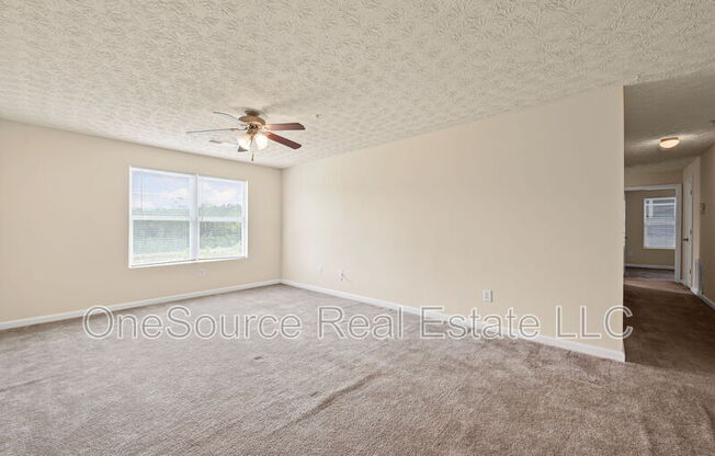 5304 FAIRINGTON CLUB DR