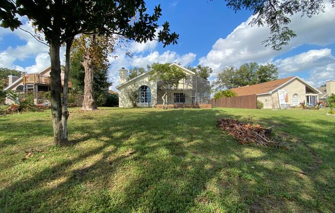 LAKE FRONT 3 BEDROOM HOME