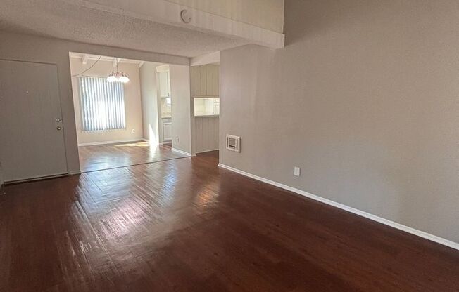 1 bed, 1 bath, 780 sqft, $2,425, Unit 122