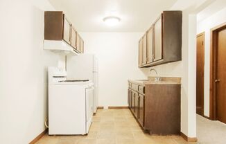 1 bed, 1 bath, 700 sqft, $1,080, Unit 131