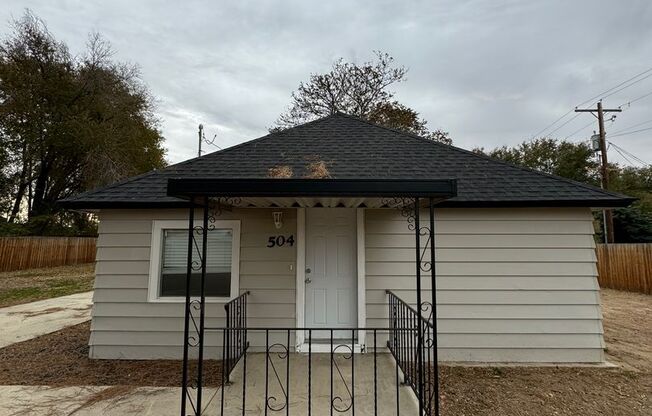 2 beds, 2 baths, $1,550