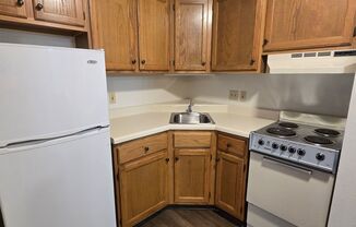 Studio, 1 bath, 486 sqft, $650, Unit 213