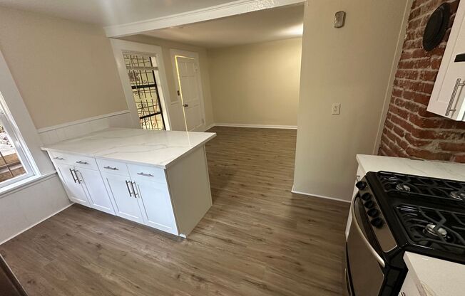 362 Noe Street (1177r)