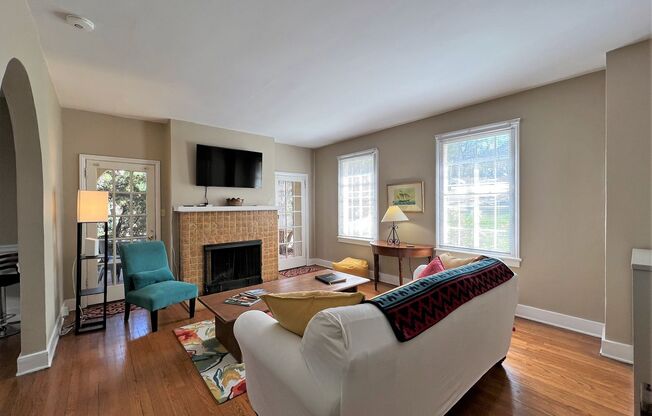 4039 Kingston Pike